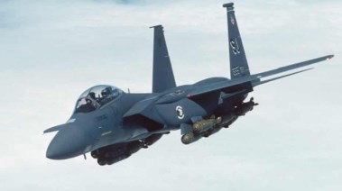 مقاتلة اف 15 الأمريكية 