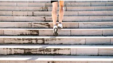 لصعود السلم فوائد عظيمة 