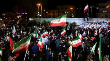 احتفالات في إيران بوقف الحرب