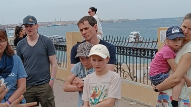 سياح أوروبا خلال رحلات ستي تورز