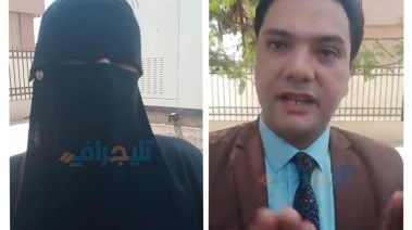 والدة الطفل