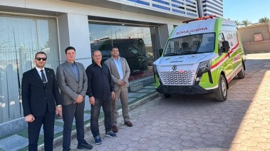 فريق جلوبال إنجنز بعد توقيع الاتفاقية 