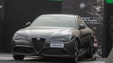 سيارة ألفا روميو 