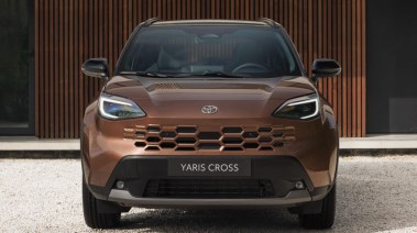 ياريس كروس 2026