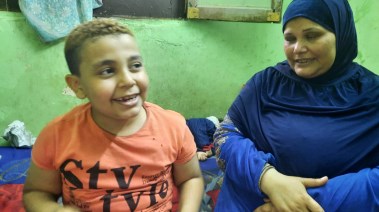 عصام" طفل المنيا الذي خطف القلوب بضحكته العفوية