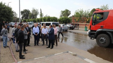 محافظ القاهرة يتفقد الحريق 