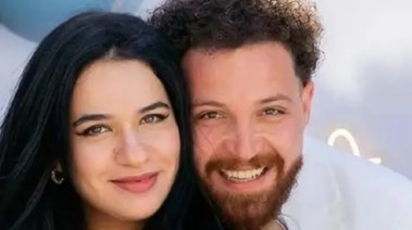  رنا طارق زوجة الفنان محمود حجازي