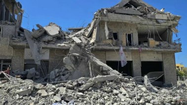 منزل لبناني مدمر بسبب الضربات الإسرائيلية