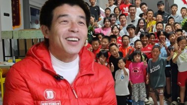 الأب الخارق في الصين