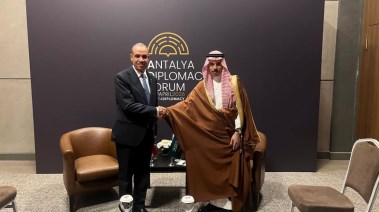 وزير الخارجية والتعاون الدولي والمصريين بالخارج، ونظيره السعودي الأمير فيصل بن فرحان