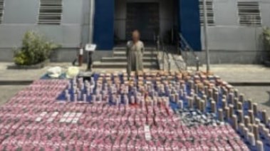 ضبط شخصين بحوزتهما أكثر من 3.5 مليون قطعة ألعاب نارية