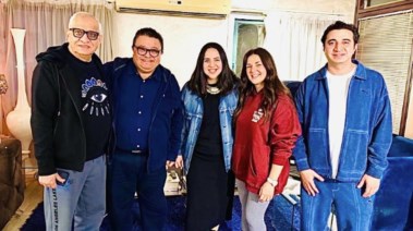 صناع مسرحية دنيا وإيمي سمير غانم الجديدة