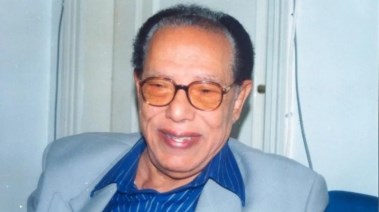 الكاتب مصطفى محمود