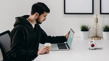 العمل عن بعد