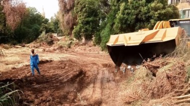 محافظ اسوان … البداء فى تنفيذ مشروع  محطة رفع الصرف الصحى بأرض المشتل 