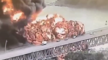 انفجار جسر الأمريكتين في بنما