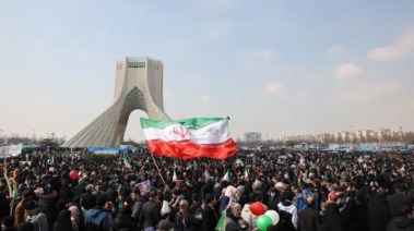 احتجاجات في إيران بسبب الأزمة الاقتصادية