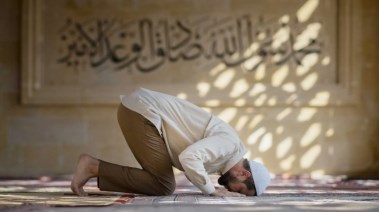 مواقيت الصلاة اليوم الجمعة 10 أبريل 2026 في مصر