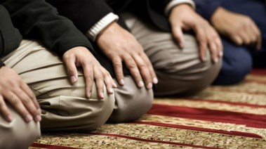 مواقيت الصلاة اليوم الثلاثاء 14 أبريل 2026 في مصر