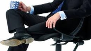 الجلوس في المكتب 