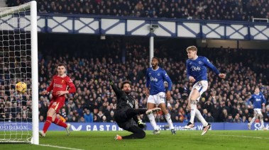 ليفربول وإيفرتون