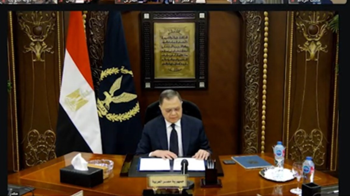  اللواء محمود توفيق وزير الداخلية