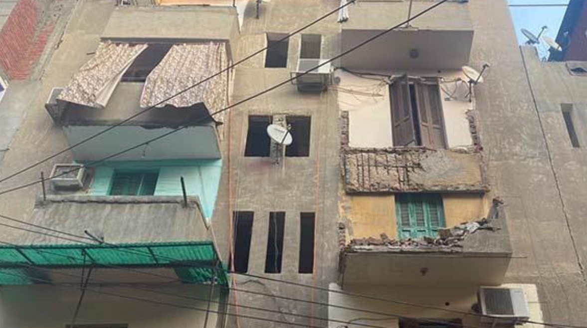 سقوط بلكونتين - أرشيفية