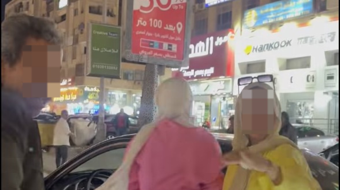 جانب من فيديو المشاجرة  