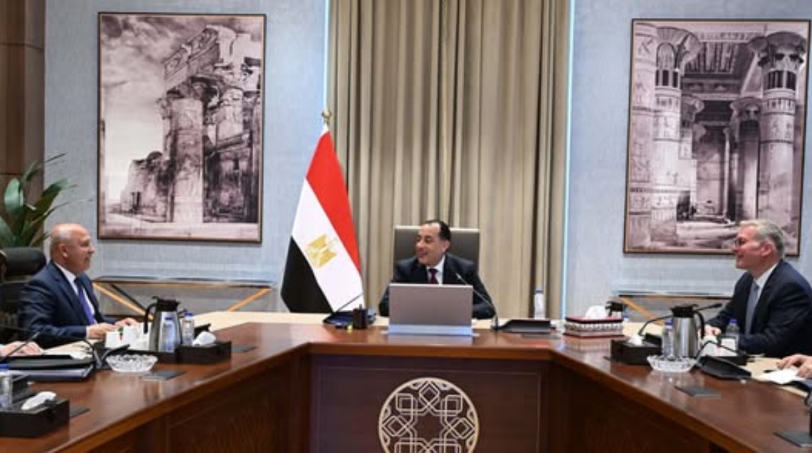  رئيس مجلس الوزراء