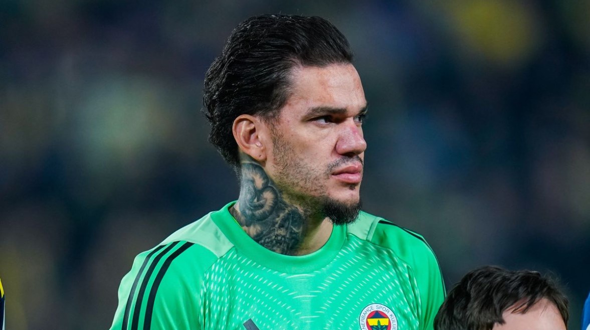  الحارس البرازيلي المخضرم إيديرسون