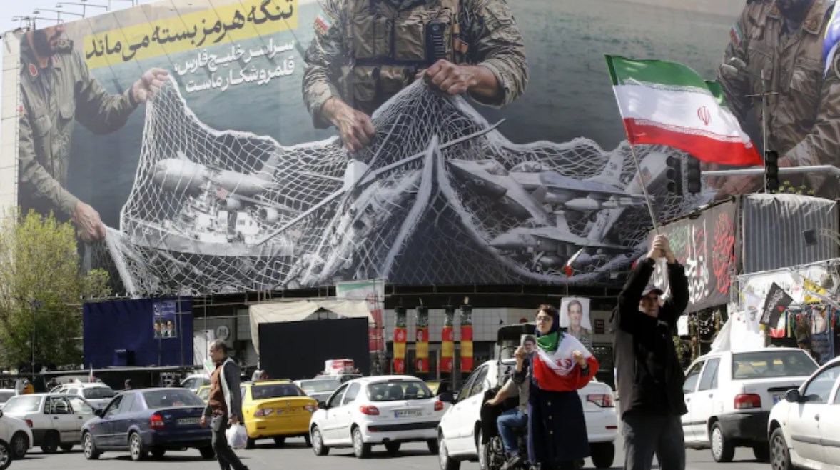 طهران تتحدى العدوان الأمريكي