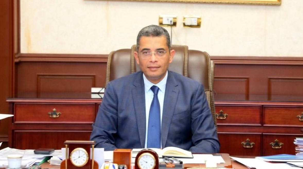 الدكتور وليد البرقى محافظ البحر الأحمر 