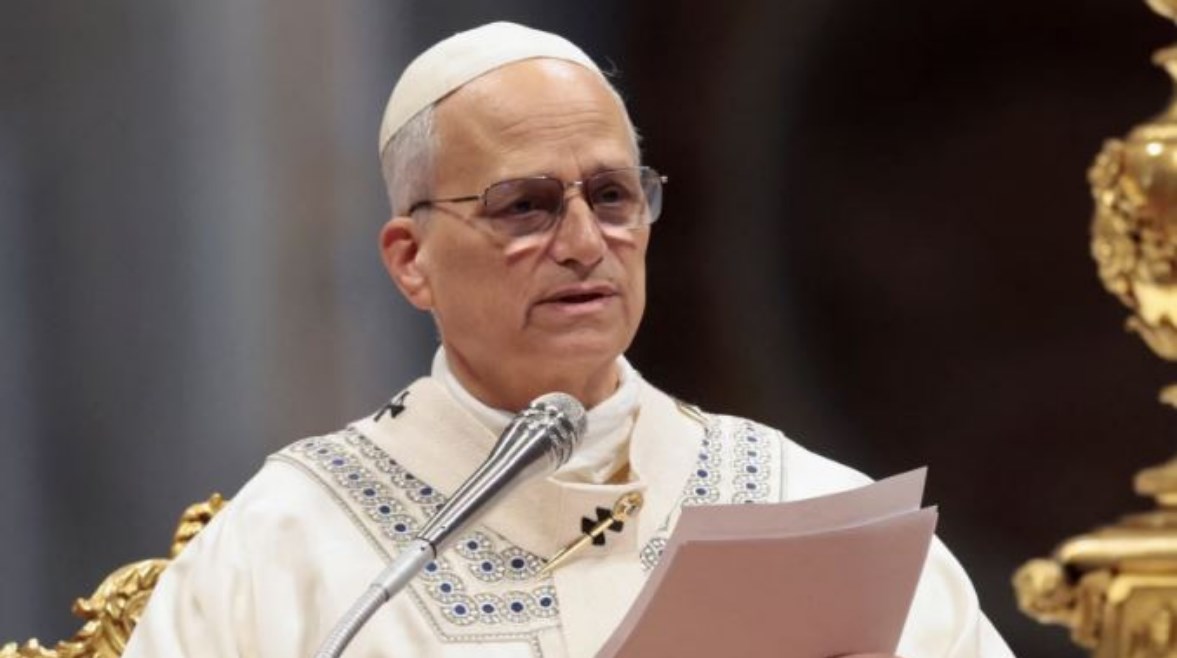 البابا ليو الرابع عشر