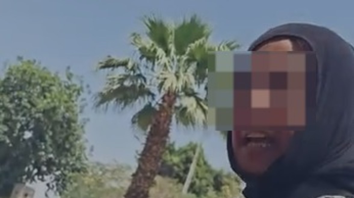 المتهمة وجانب من الواقعة