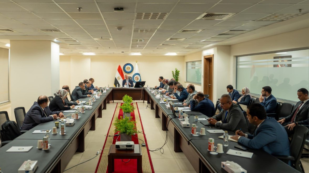 جانب من اجتماع مجلس إدارة هيئة الثروة المعدنية والصناعات التعدينية