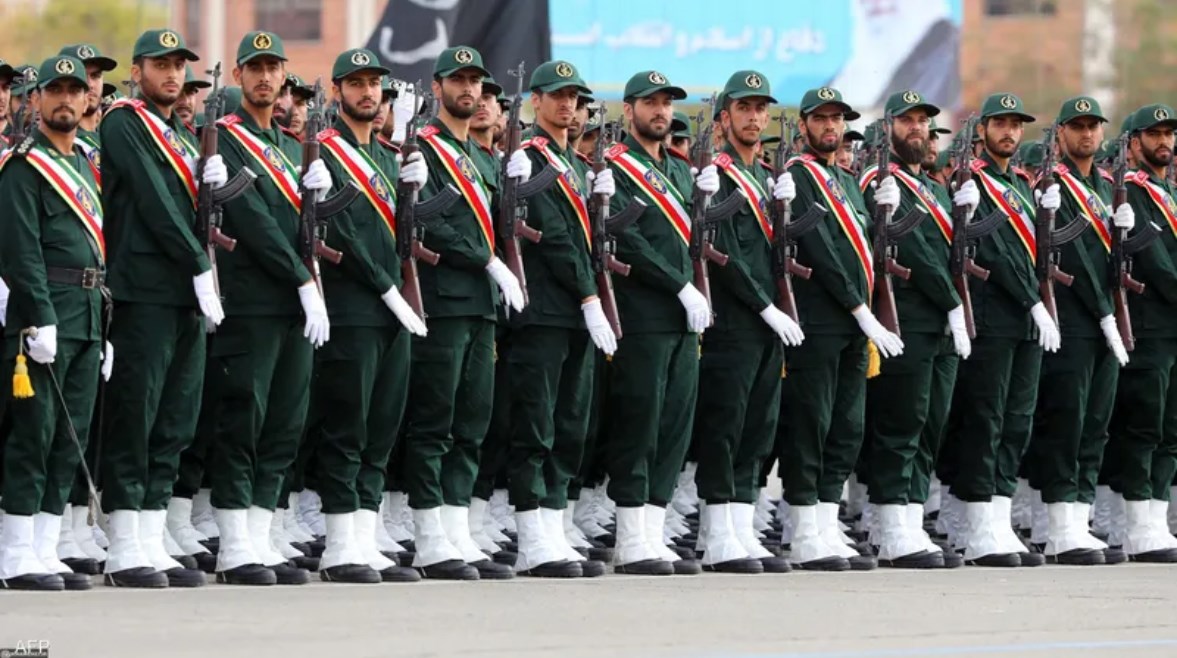 الحرس الثوري الإيراني يرد علي تهديدات ترامب ويصفها بالوهمية