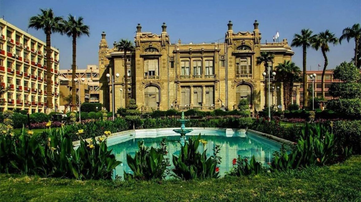 جامعة عين شمس