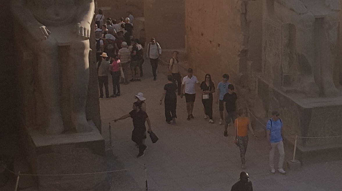 من داخل معبد الأقصر 