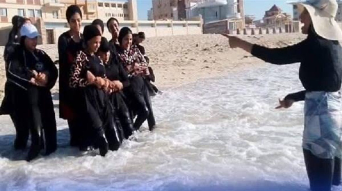 طلاب الأكاديمية