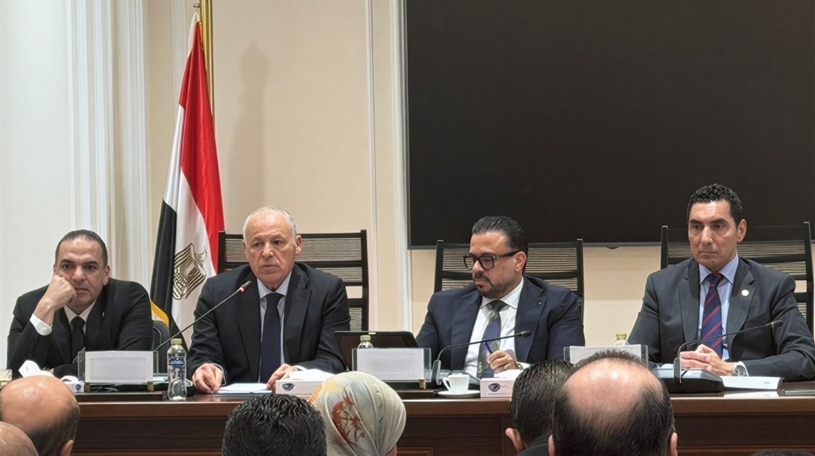 خلال اجتماع لجنة الشباب والرياضة بمجلس النواب