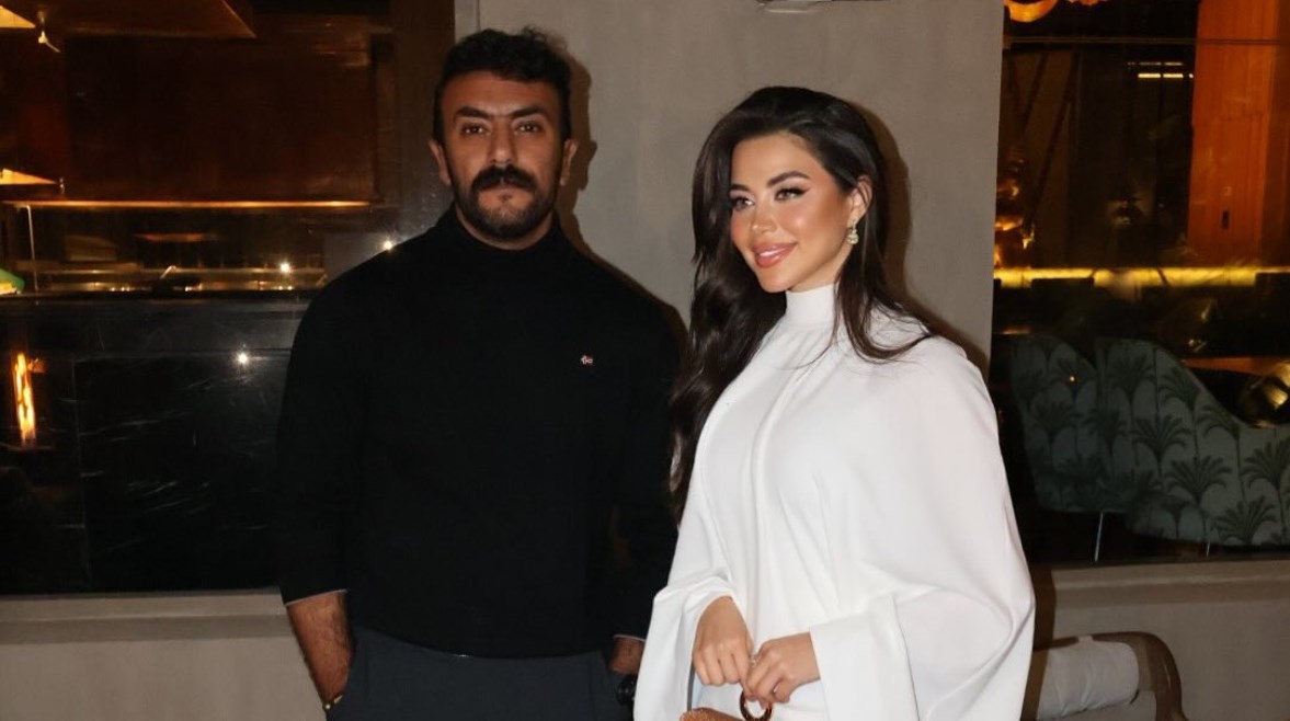 أحمد العوضي ويارا السكري