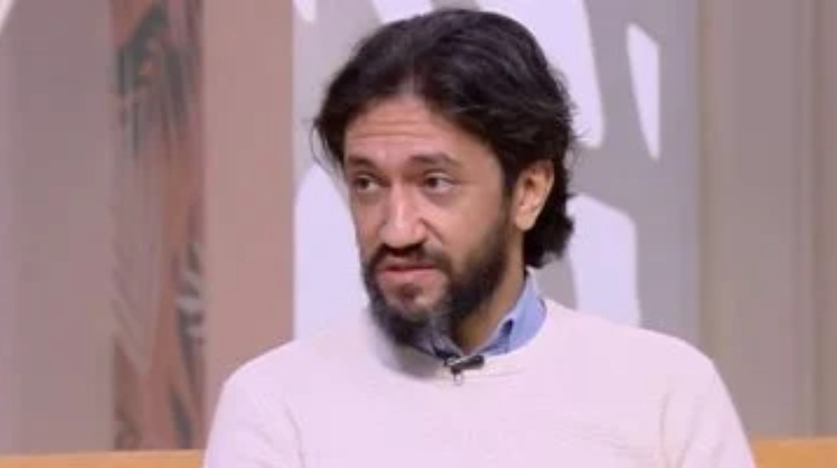 المؤلف عمار صبري