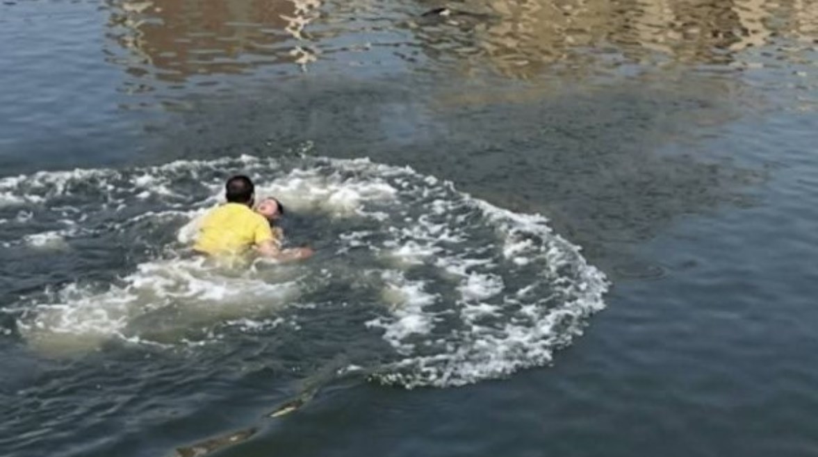 صورة من موقع الحادث 