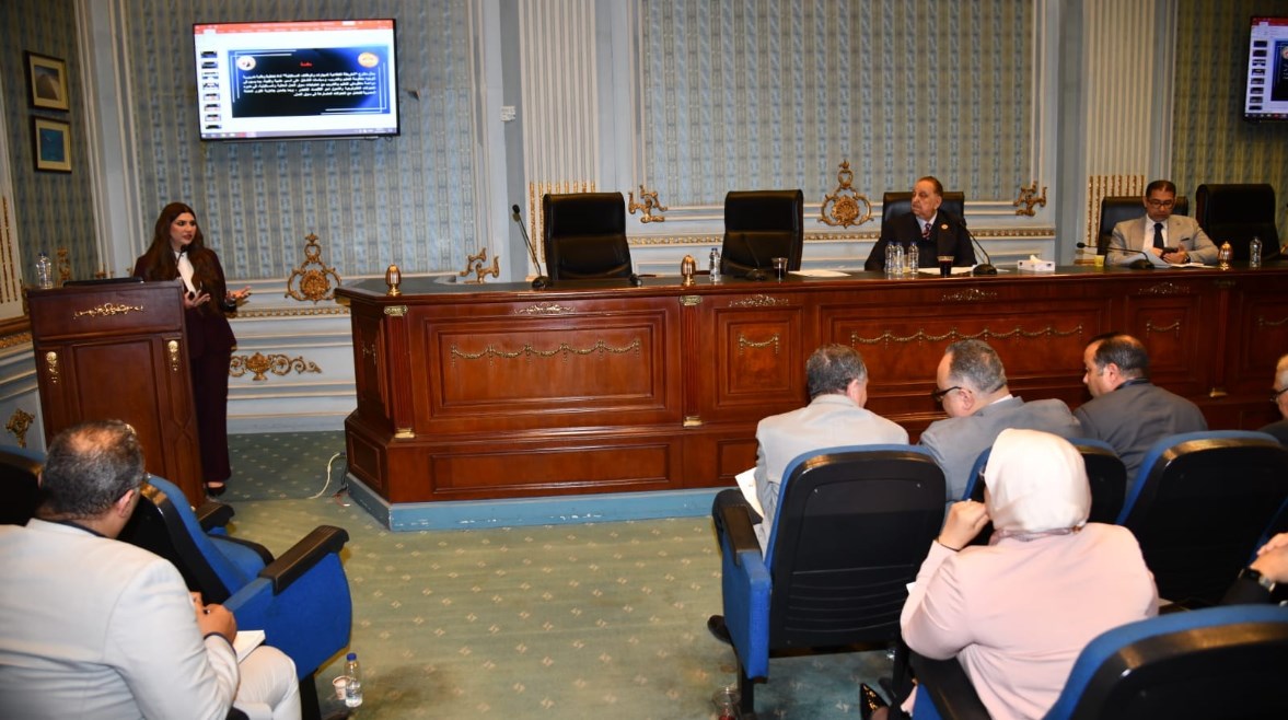 لجنة التعليم والاتصالات وتكنولوجيا المعلومات بمجلس الشيوخ