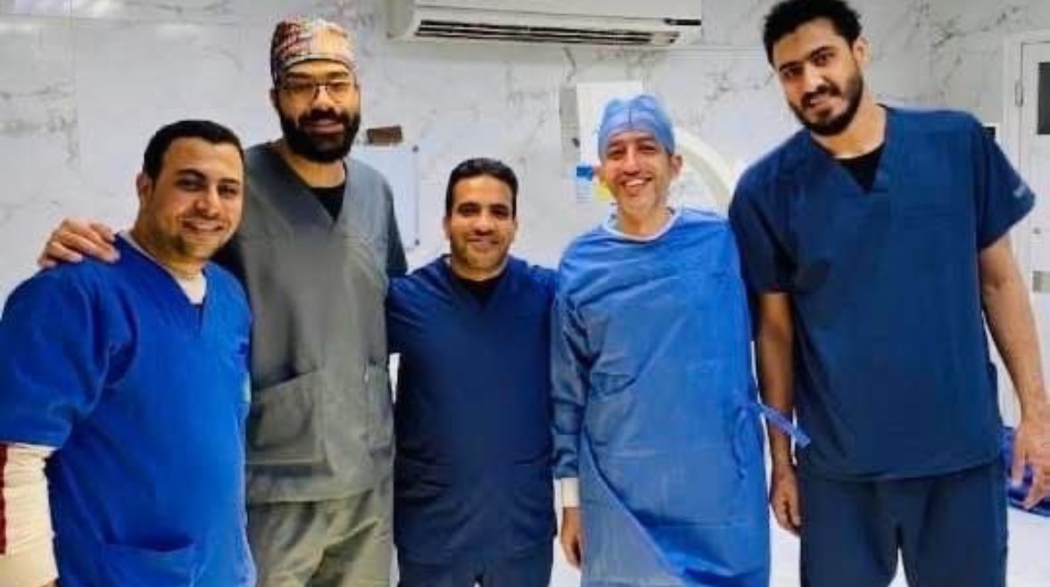 الفريق الطبي