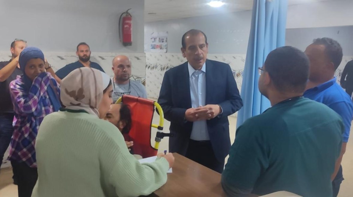 نائب وزير الصحة يزور مستشفى 6 أكتوبر المركزي