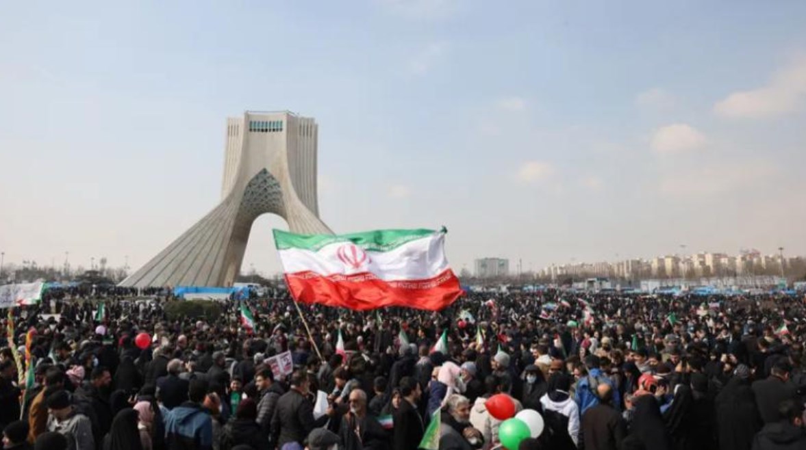 احتجاجات في إيران بسبب الأزمة الاقتصادية