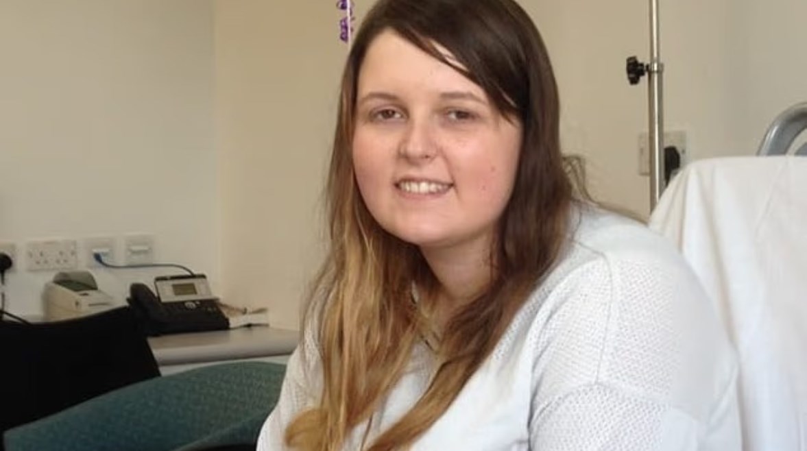 الشابة بيكي لي