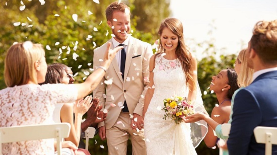 عروسين -صورة أرشيفية 