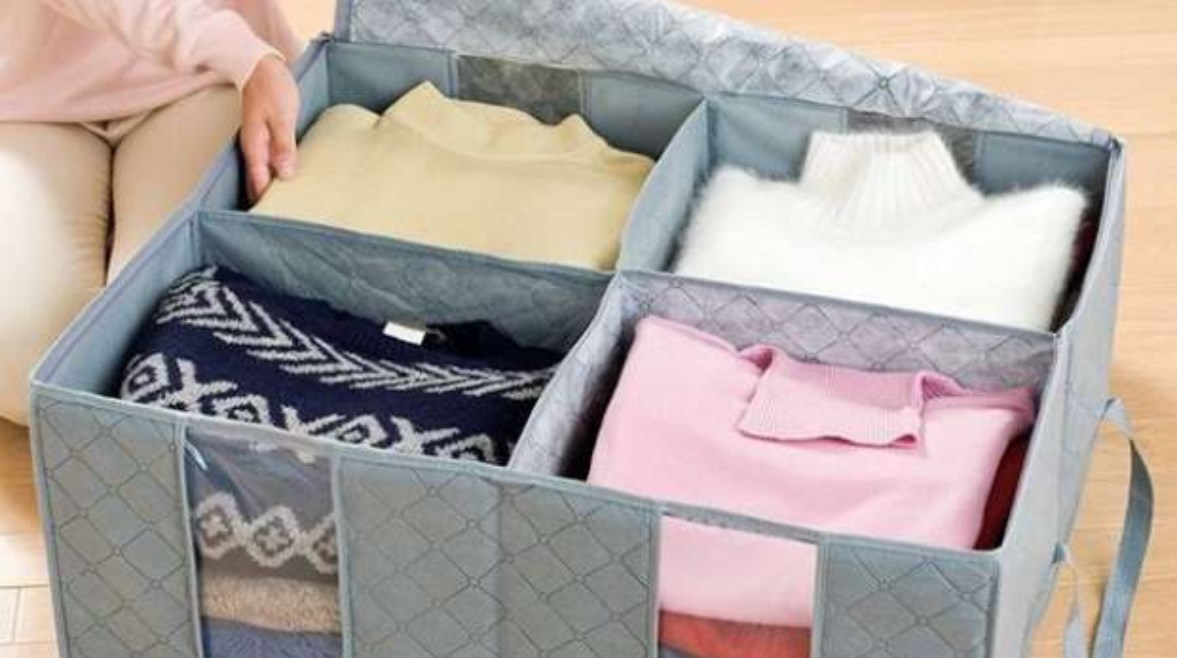 تخزين الملابس الشتوية 